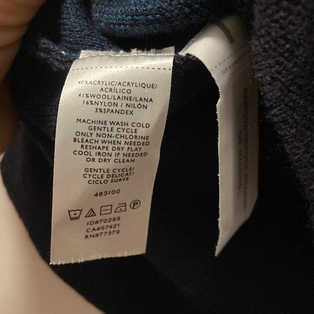 Ann taylor XS turtleneck - Picture 4 of 5